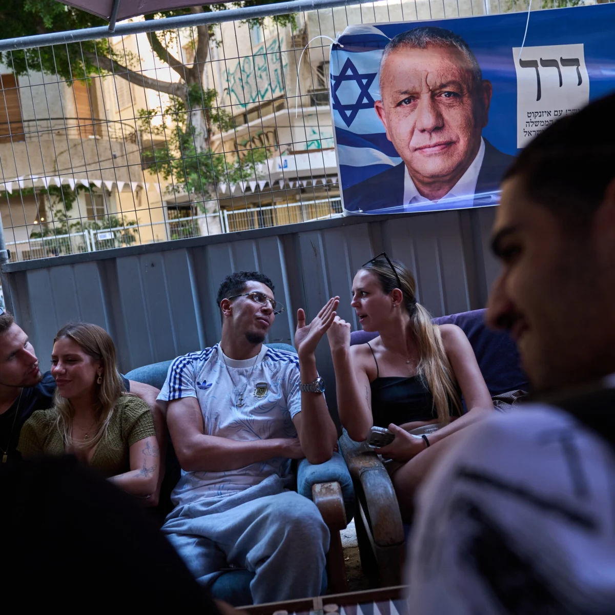 An Inconclusive Vote Leaves Israelis Pondering an Uncertain Future