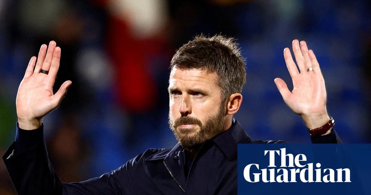 Carrick Future in Doubt After Manchester United Defeat