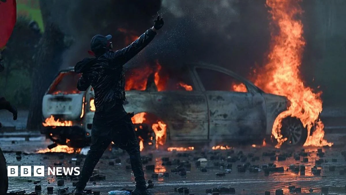 Albania: Anti-government protesters clash with police in Tirana