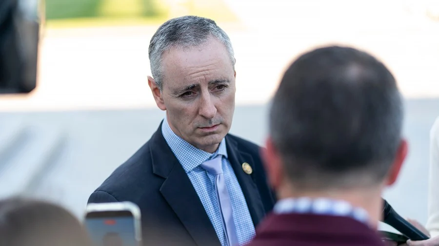 Fitzpatrick to Introduce Bipartisan Bill Blocking Russian Oil Purchases
