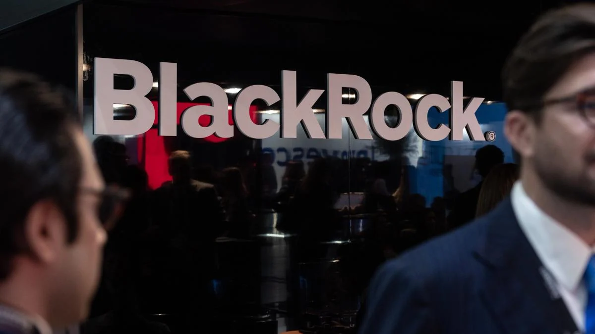 BlackRock proposes bitcoin fund to buffer investor losses