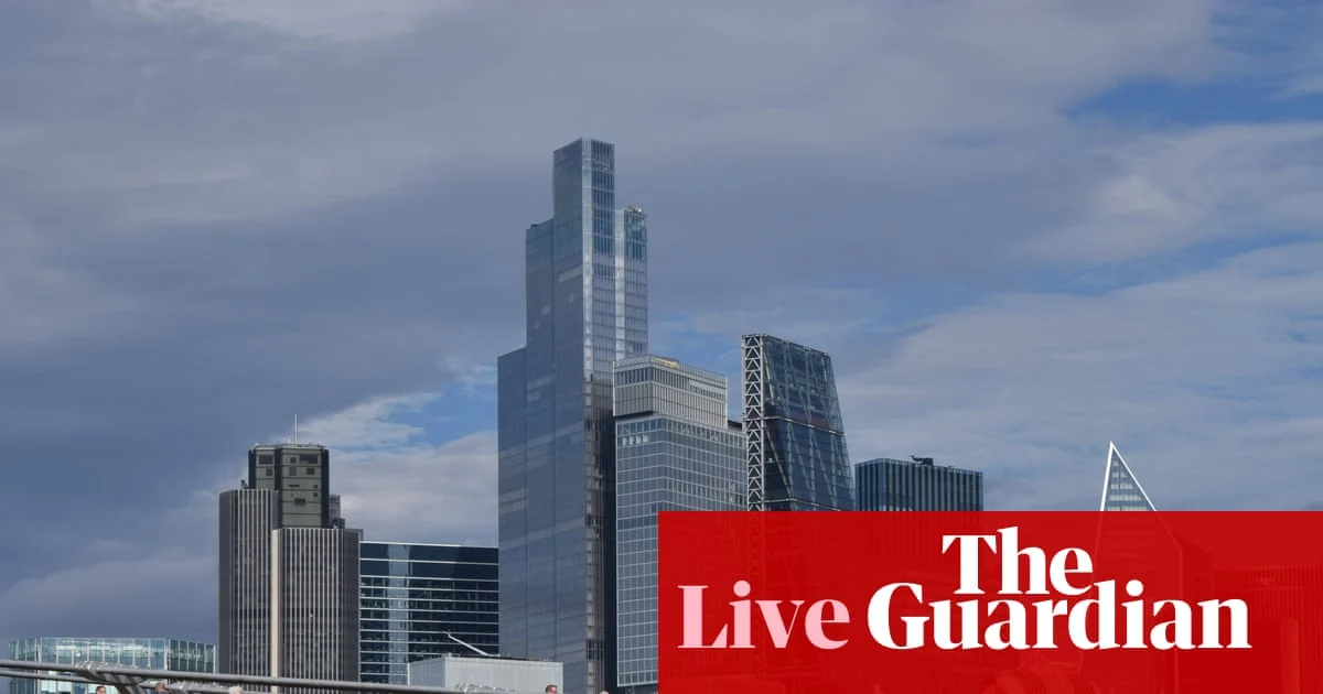 Global Bond Sell-Off Drives UK and US Borrowing Costs Higher