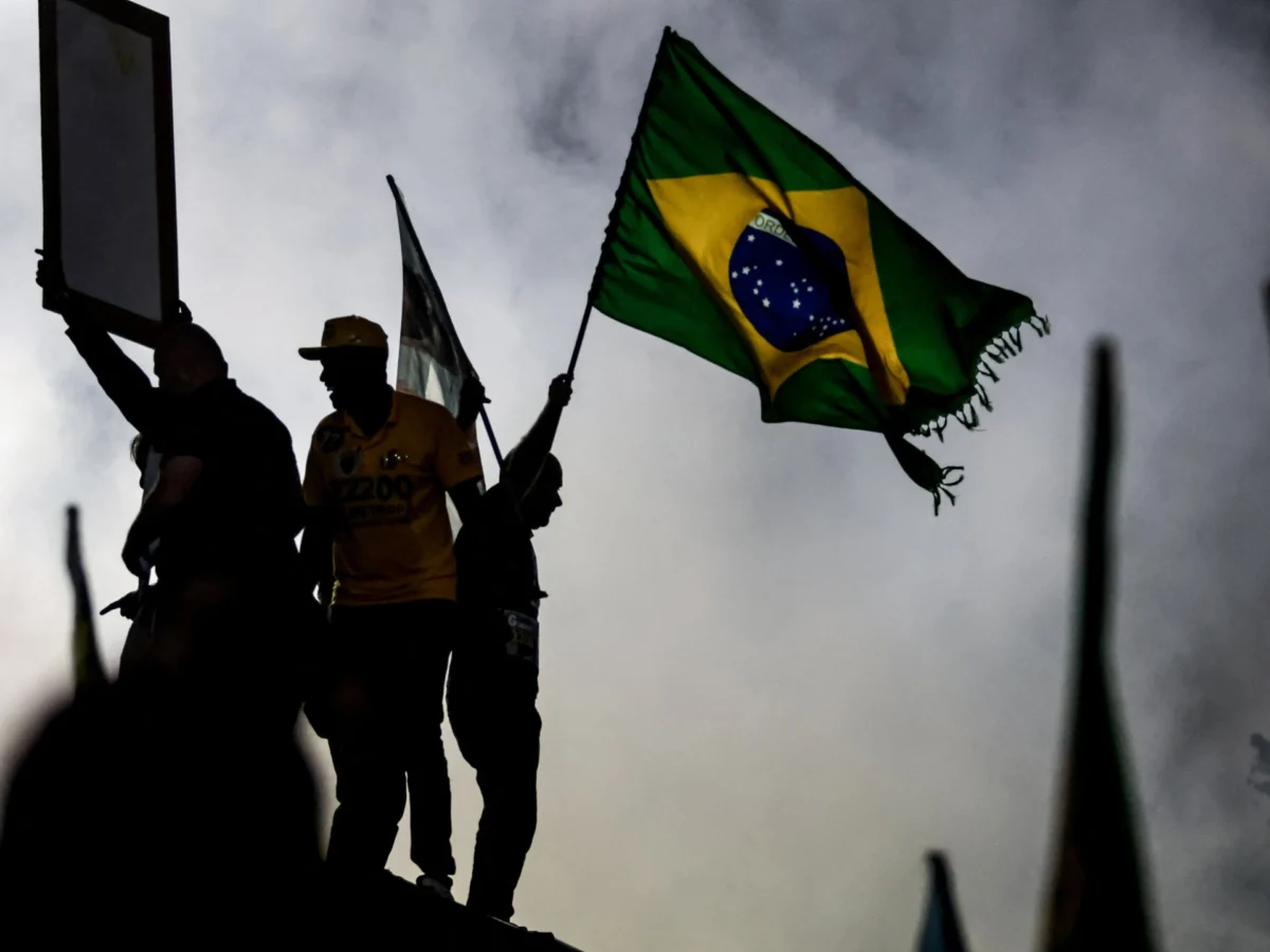 Brazil Holds Deeply Polarised Election Between Lula and Bolsonaro