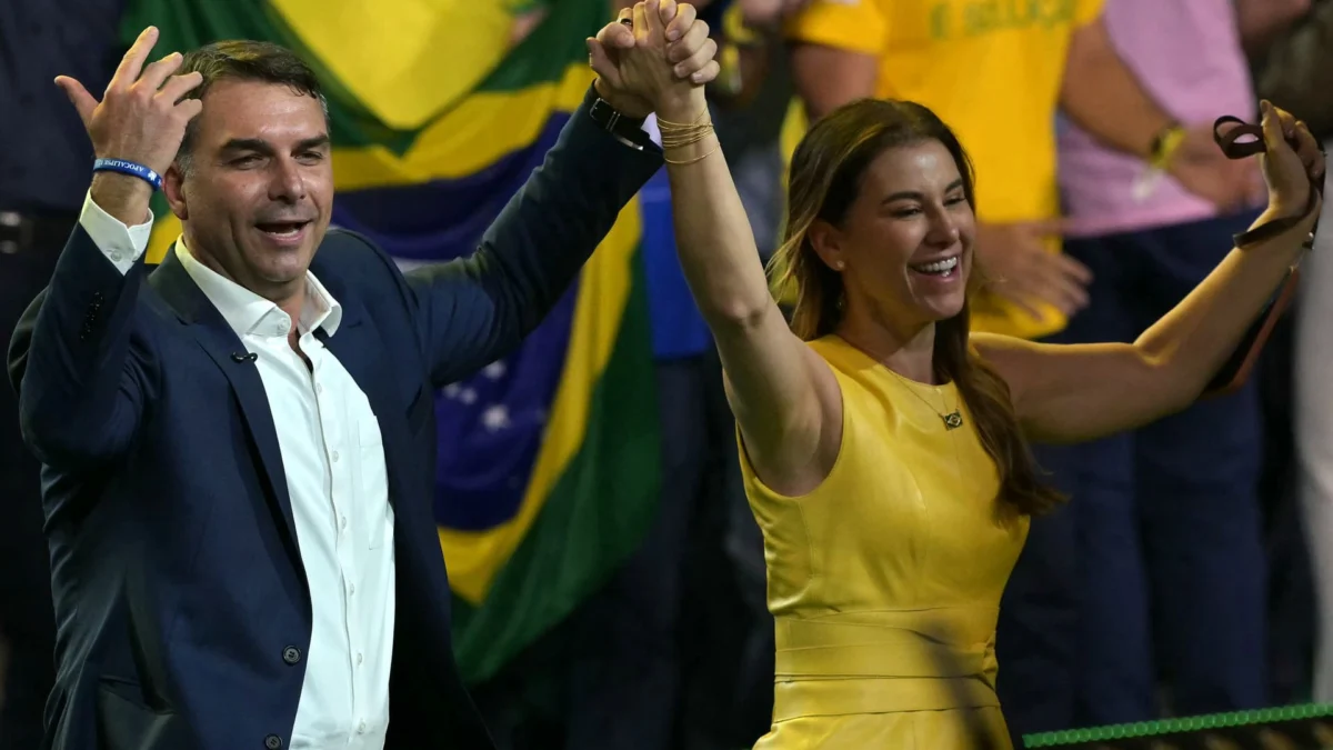 Brazilian Stocks Jump After First Round Election Results