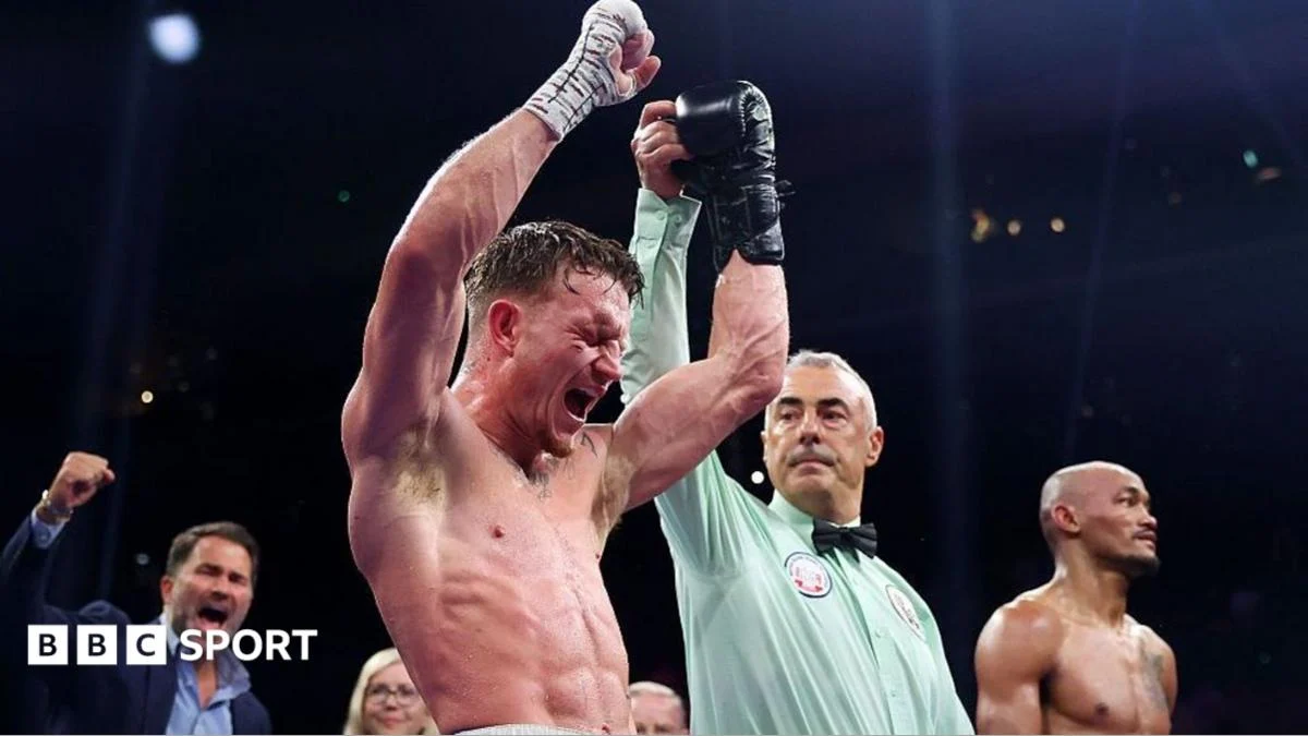 Dalton Smith Retains WBC Title in Split-Decision Win Over Puello