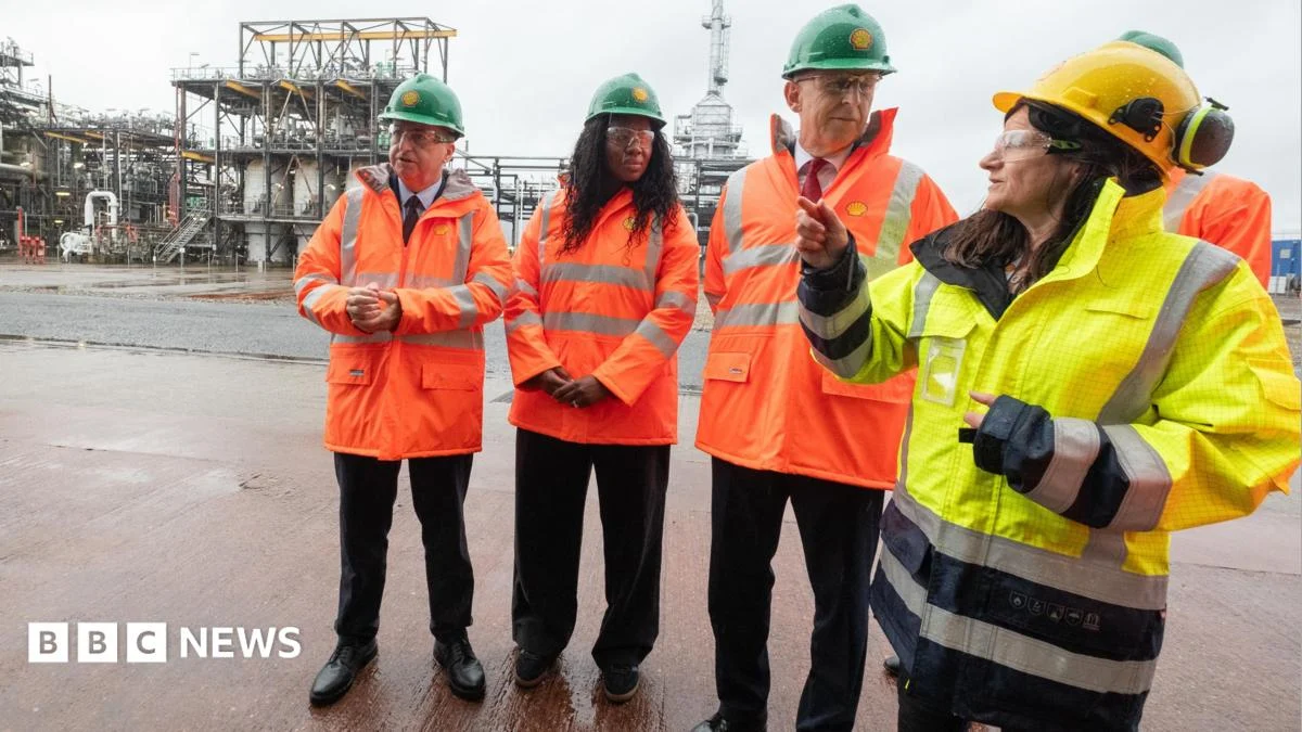 Burnham Defends Jackdaw Oil Decision Amid Licence Ban Call