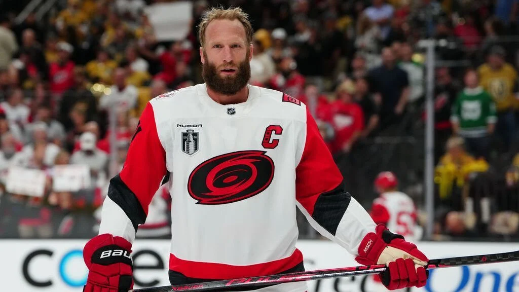 Hurricanes Captain Staal to Miss 1-2 Months with Torn Calf