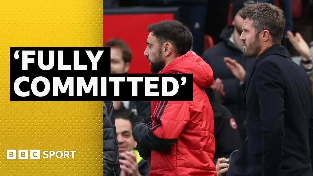 Carrick says there are ‘no issues’ with captain Fernandes