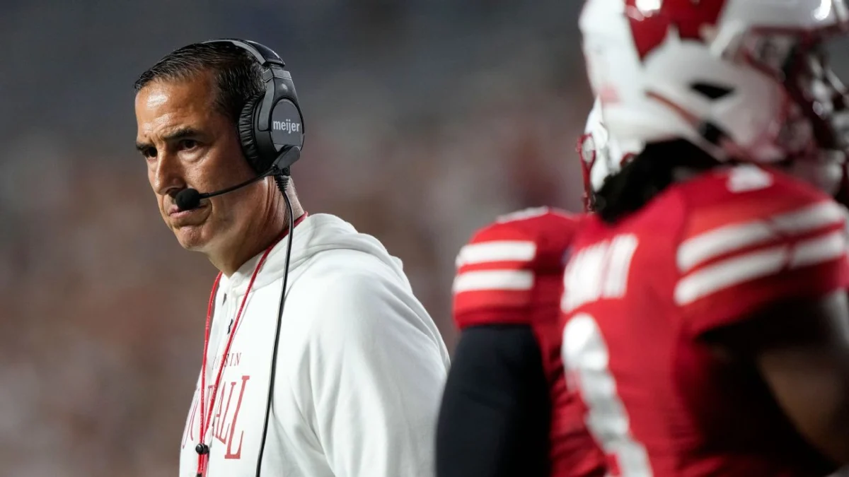 Coaching Notes: Internal Hires Struggle as Some Coordinators Rise