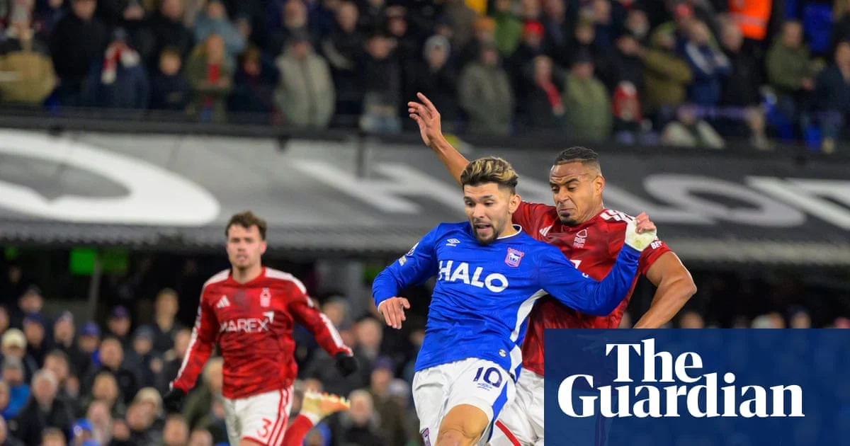 Ipswich Rescues Draw to Deny Nottingham Forest in Stormy Match
