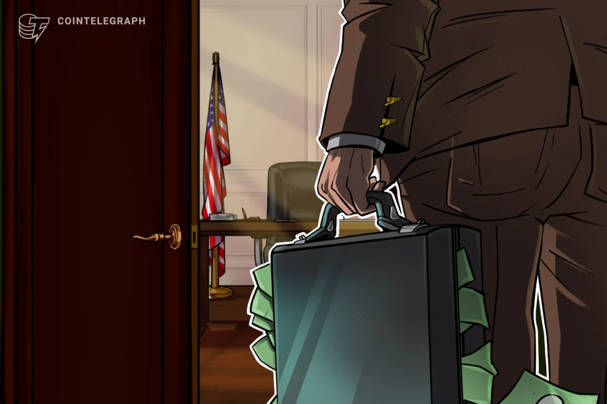 Ex-Trump Crypto Adviser Profited After Stablecoin Bill Passage, WSJ Says