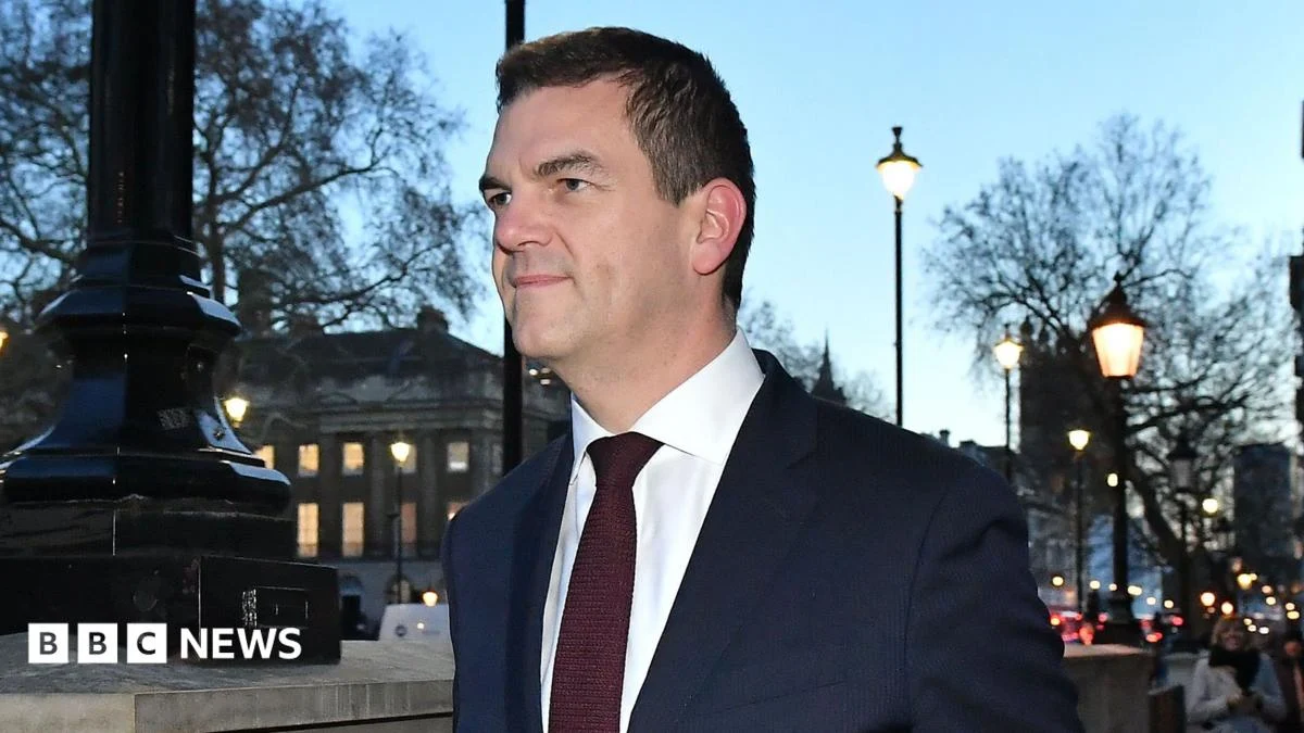 Robbins Settles Over Sacking as Foreign Office Top Official