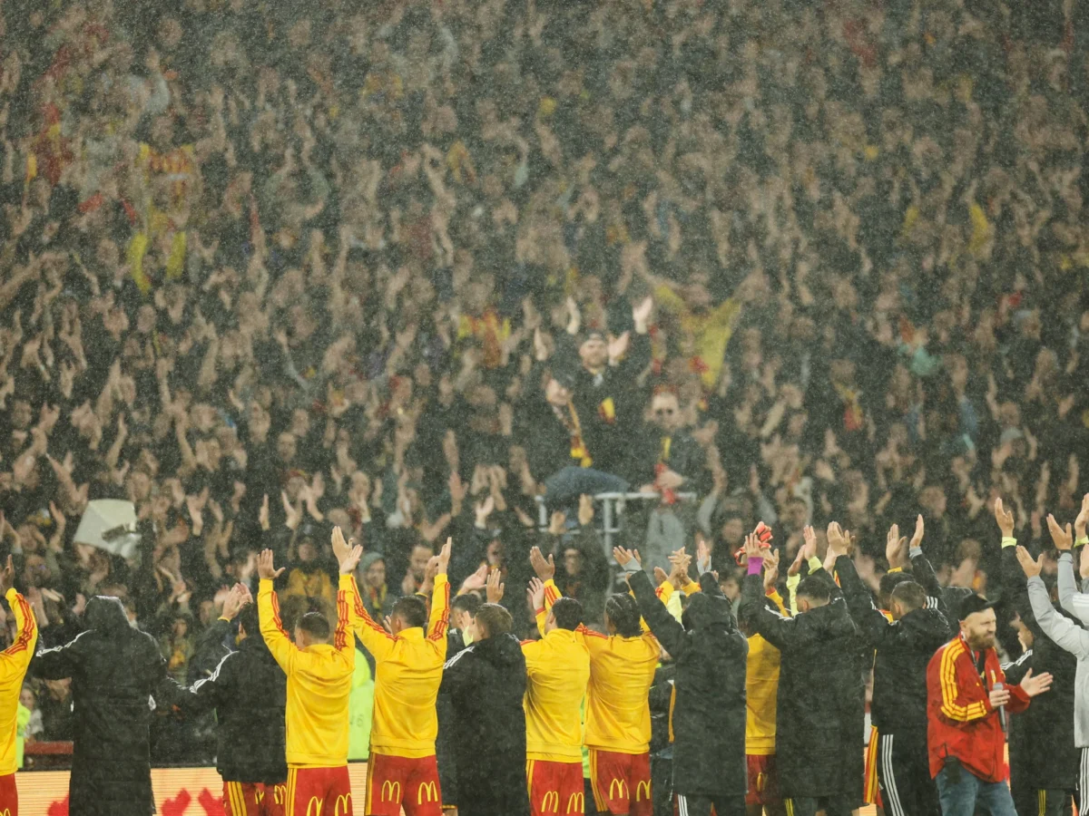 French football body urges political neutrality in stadiums amid protests