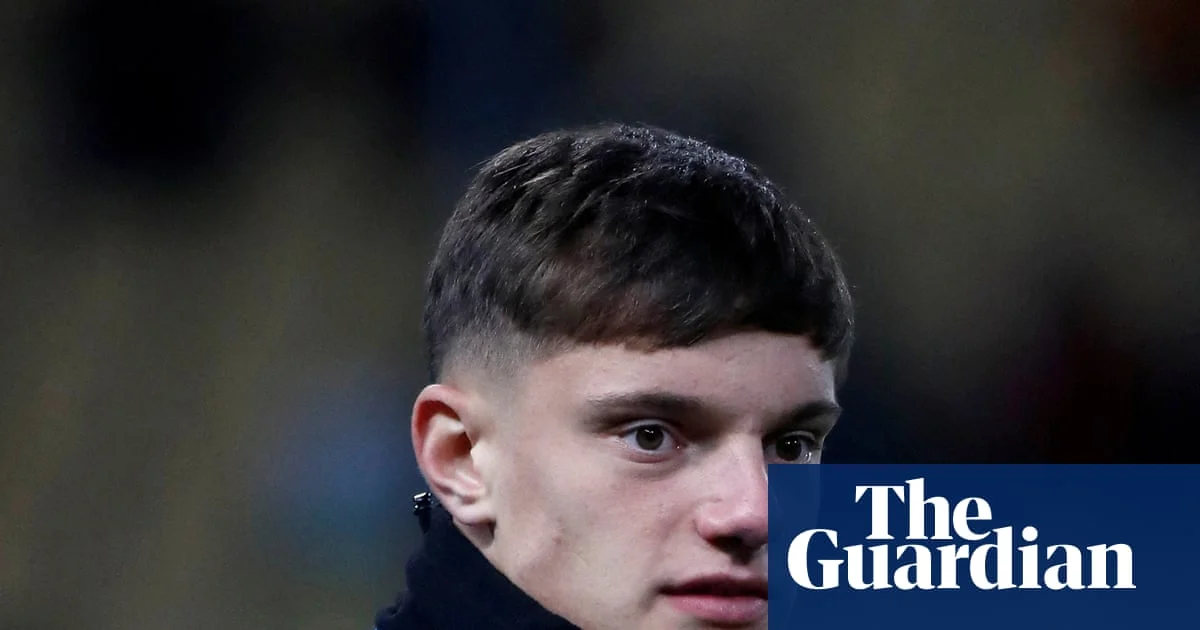Liverpool Defender Giovanni Leoni Return Delayed After ACL Injury