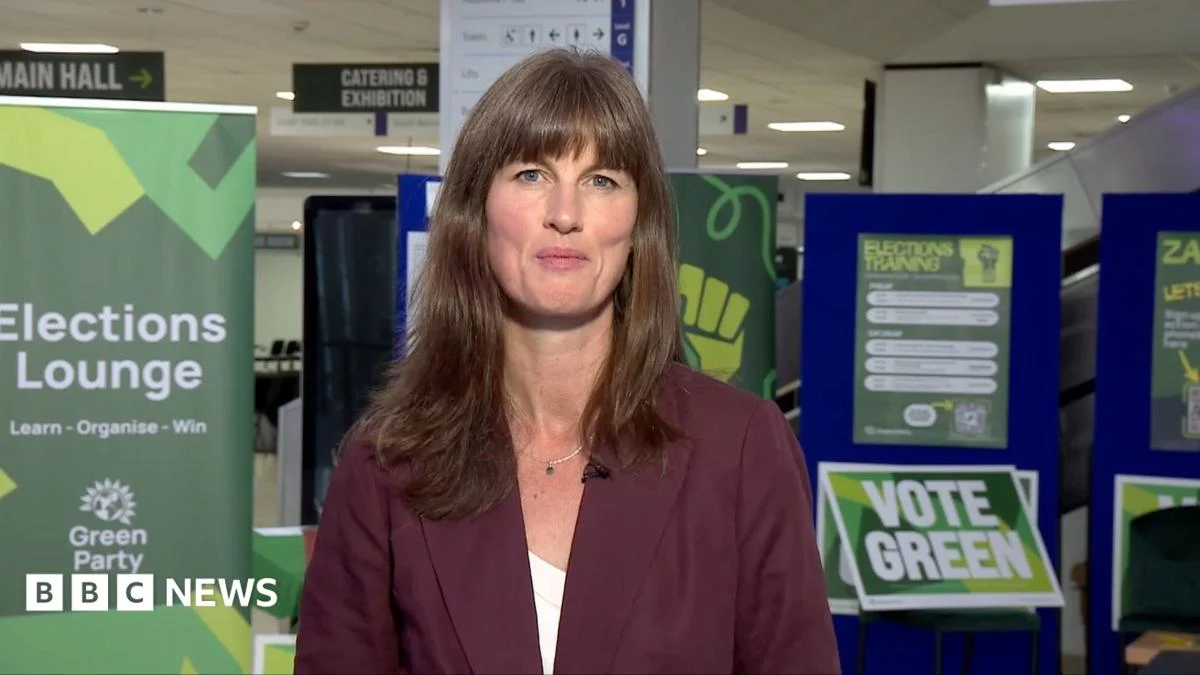 Greens target landlord ‘super earners’ in new policy push