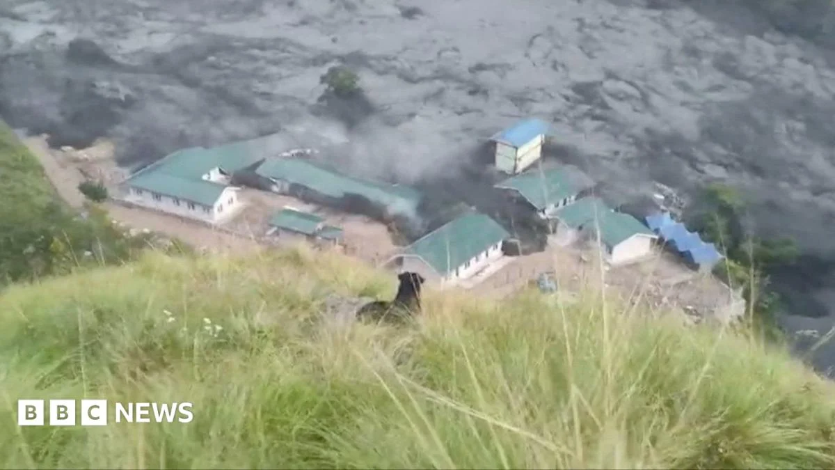 Fresh floods hit Nepal, sweeping away homes and bridges