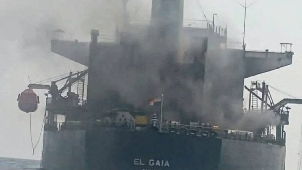 Hormuz Attacks Intensify as Iran War Efforts Stall