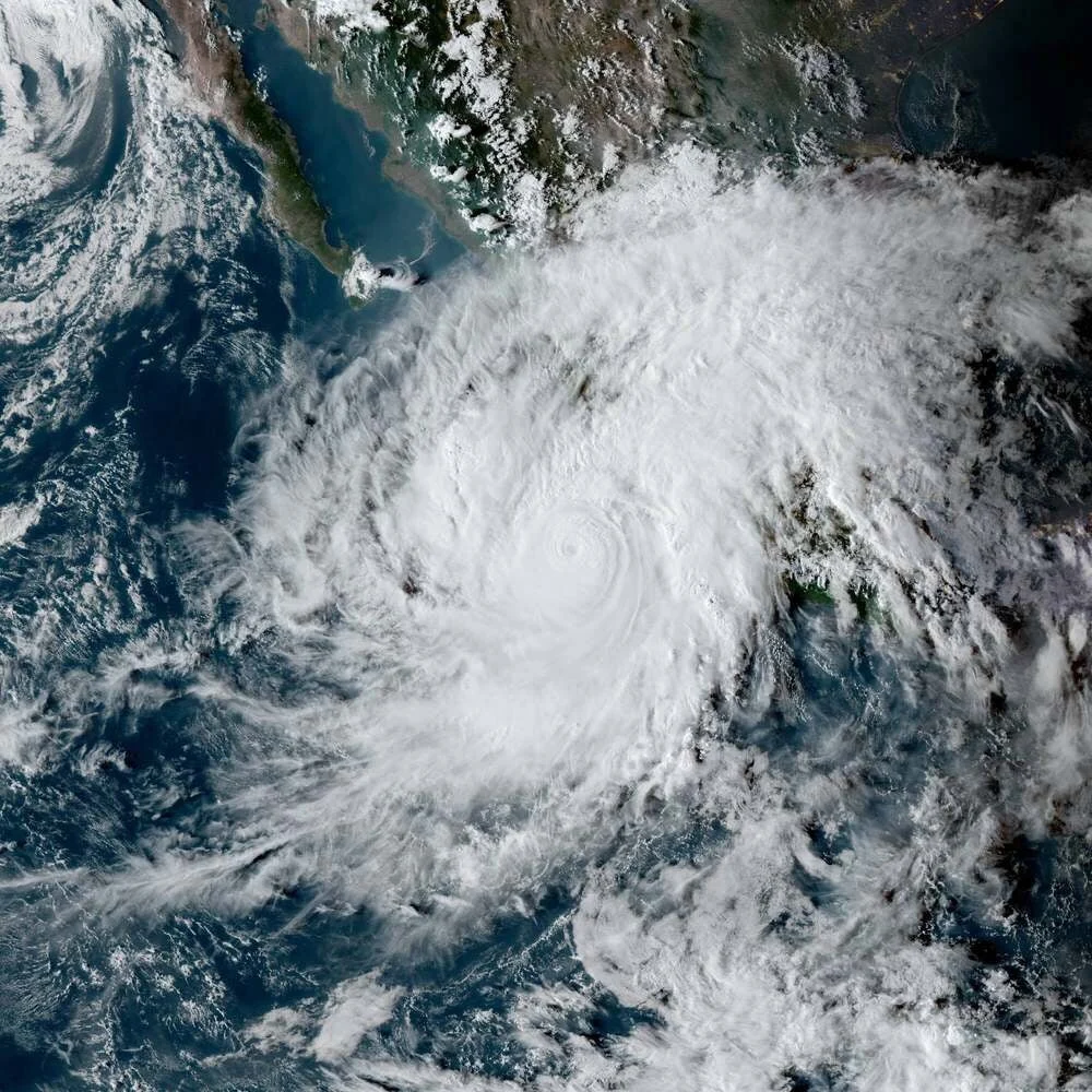 Hurricane Simon and Tropical Storm Rachel Threaten Mexico as Isaias Approaches Gulf