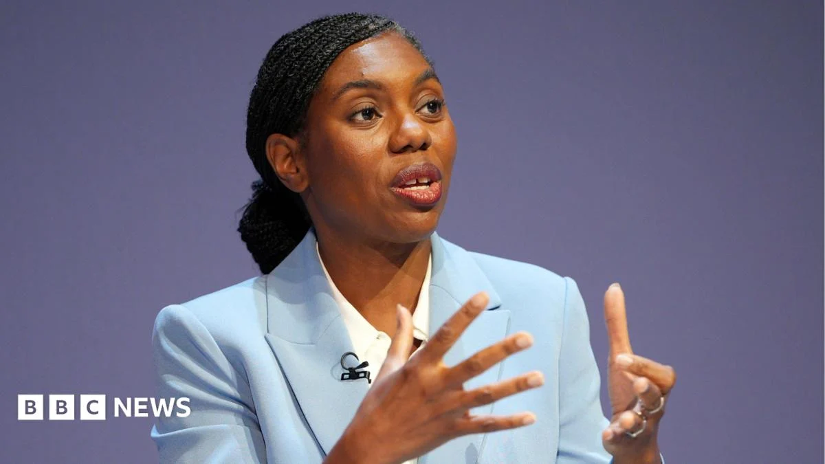 Badenoch Says She Is a Classic Old School Conservative
