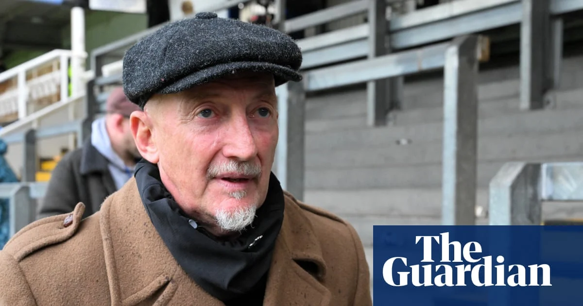 Ian Holloway’s viral press conference prompts fan concerns at Swindon