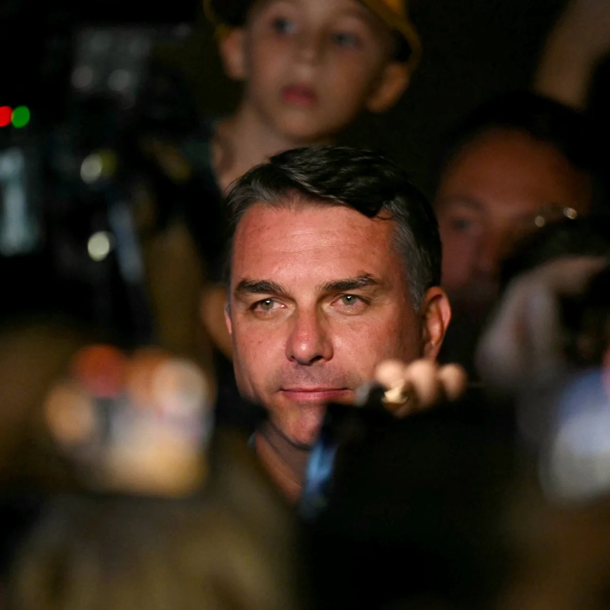 Flávio Bolsonaro’s Lead Puts Brazil’s Presidency in Play