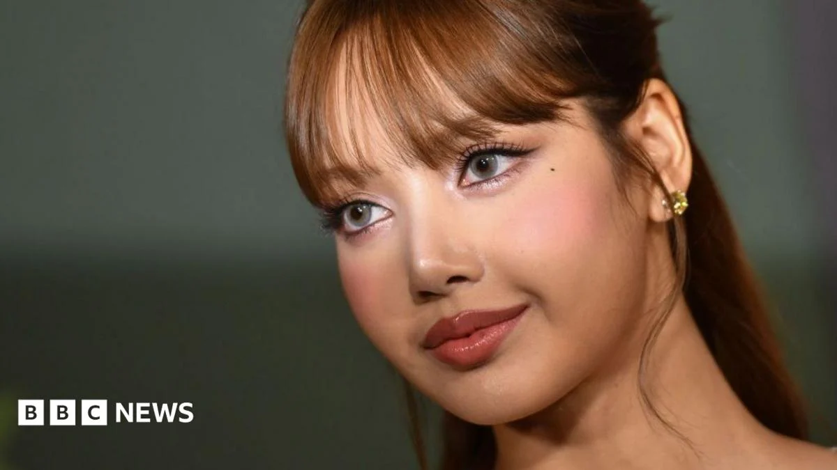 Documentary Filmmaker Follows Blackpink Lisa During Race Scandal