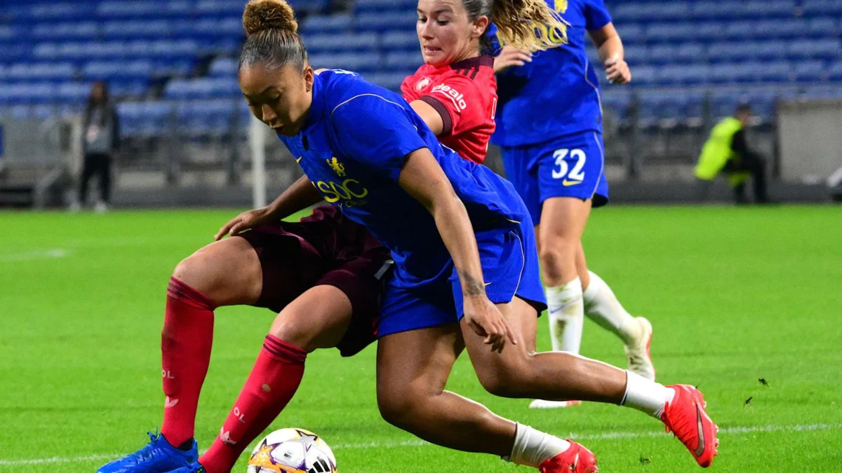 James Penalty Overturned as Chelsea Earn Draw in Lyon