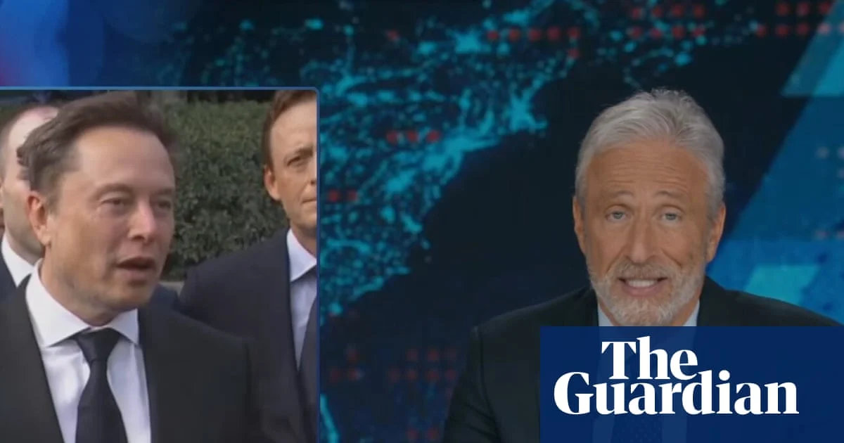 Jon Stewart Critiques Trump’s AI Industry Ties and Midterm Strategy