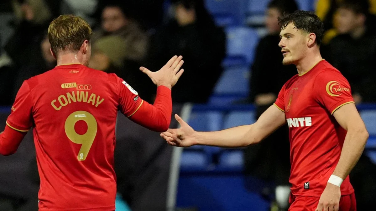 Lankshear at the double as Middlesbrough go top with Bolton win