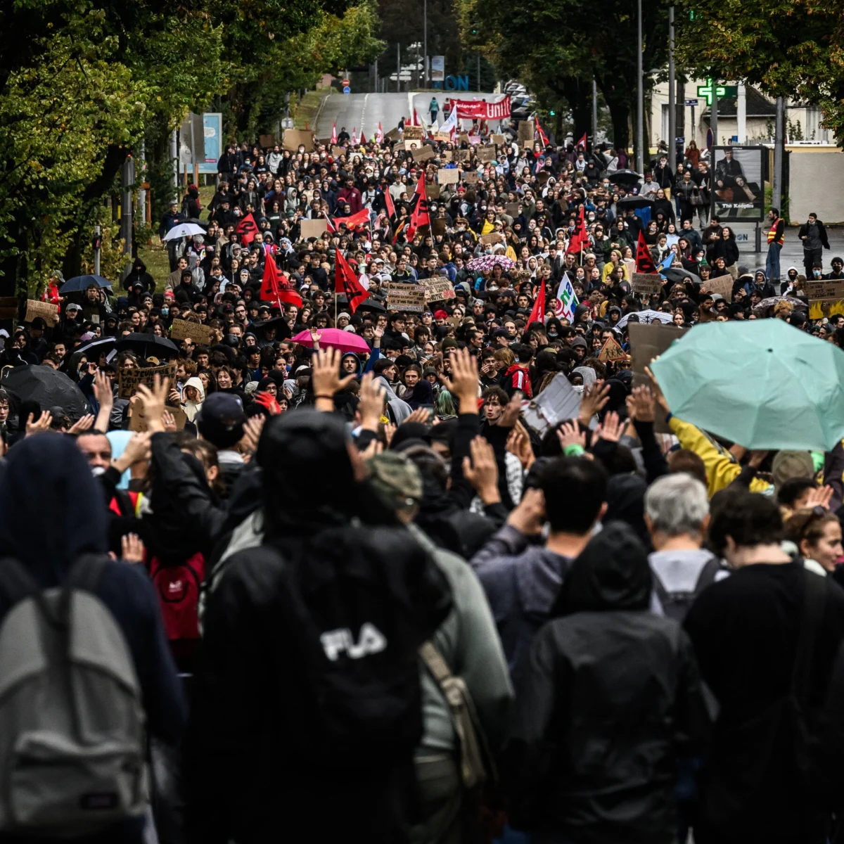 France Students Protest for Second Day as Schools Close