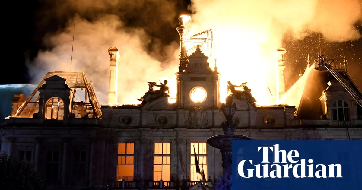 Macron Condemns Unrest After Wave of Arrests Across France