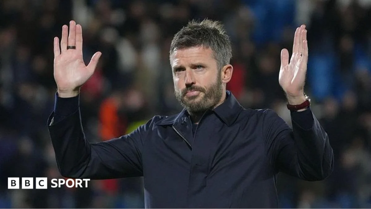 Carrick Says Manchester United Remains Manageable Club