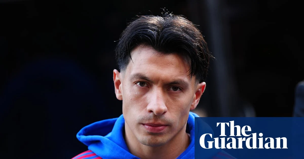 Martínez apologises to United’s Wilcox after outburst