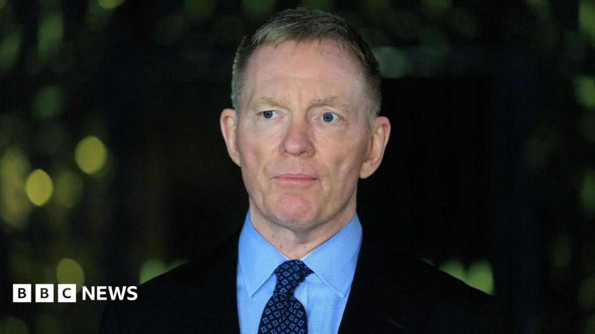 NI Secretary Intervenes to Ban Drumcree Parade