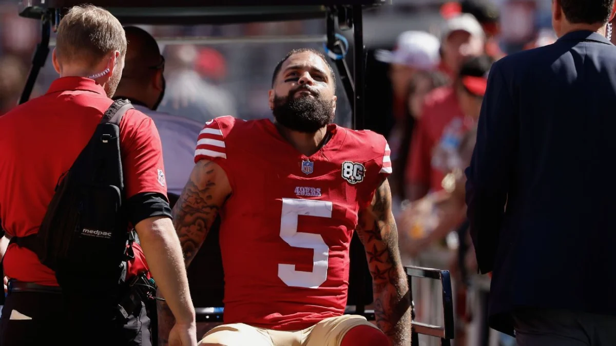 Niners WR Mike Evans Ruled Questionable With Rib Injury