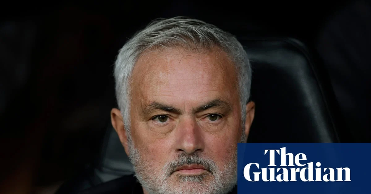 Mourinho returns to Camp Nou for Real Madrid clásico clash
