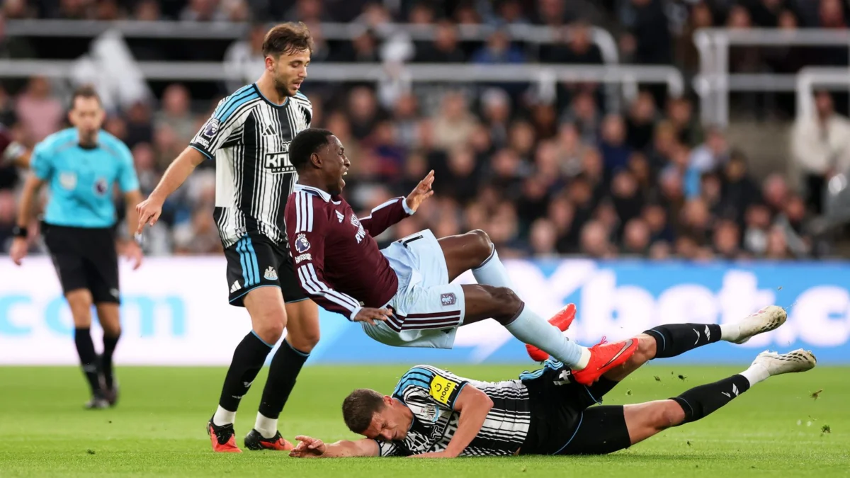 Premier League Clubs React to Midweek Refereeing Decisions