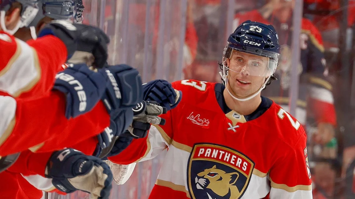 Panthers Make NHL History with Natural Hat Tricks in 3 Straight Games