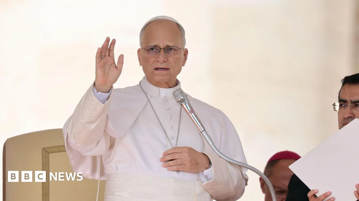 Pope Does Not Need Further Treatment After Lung Cancer Surgery