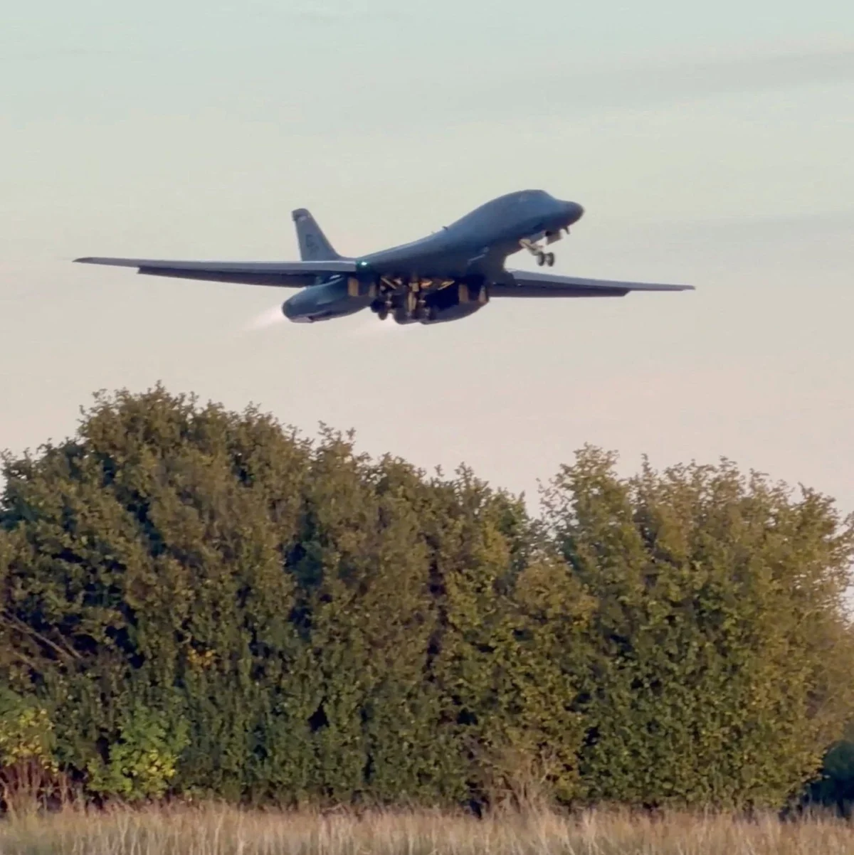 Iran Drone Threat Pulls U.S. Bombers From UK Base