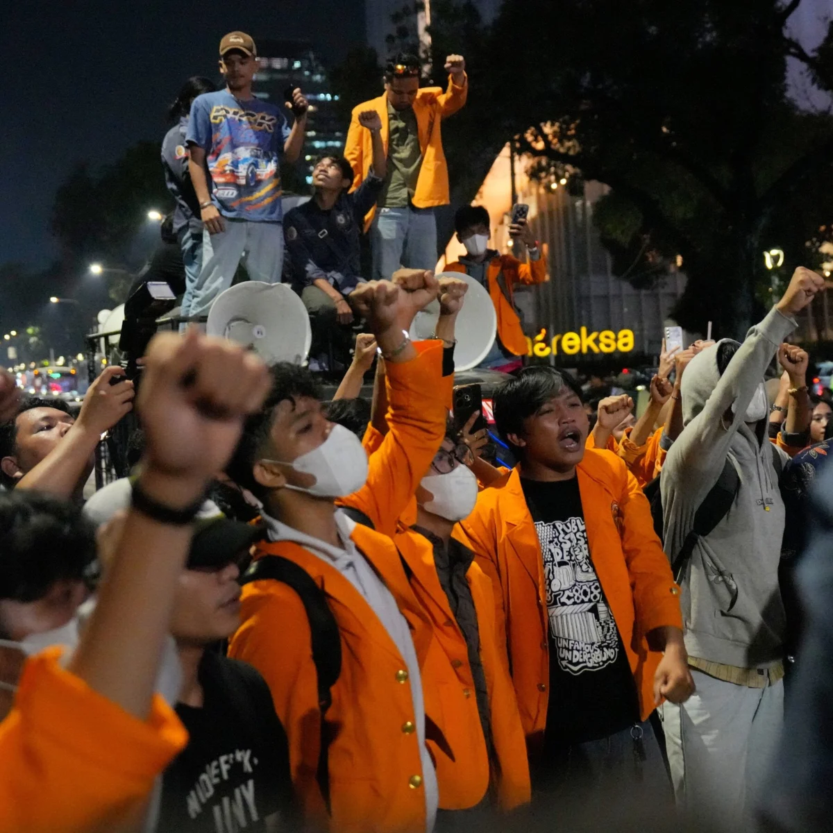 Indonesia Protests Demand Action Against Rainforest Fires