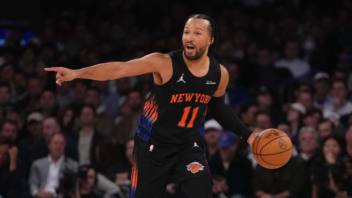 Knicks Earn First Win of Season with Comeback Victory Over Pistons