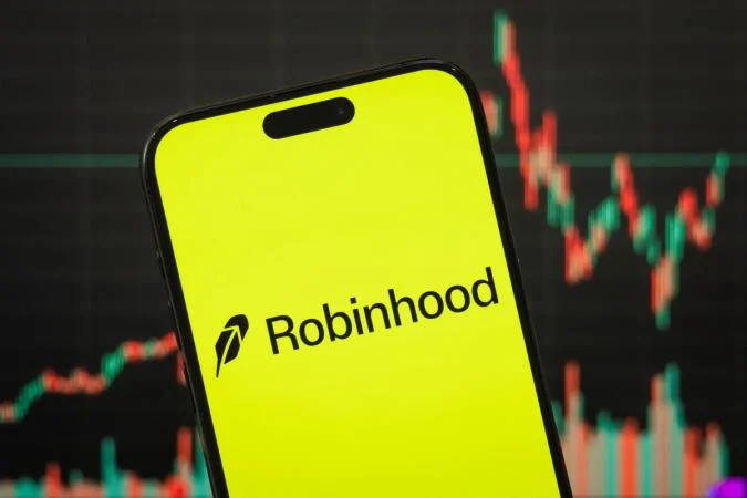 Robinhood Chain Slowdown Spreads From Fees to Trading Activity