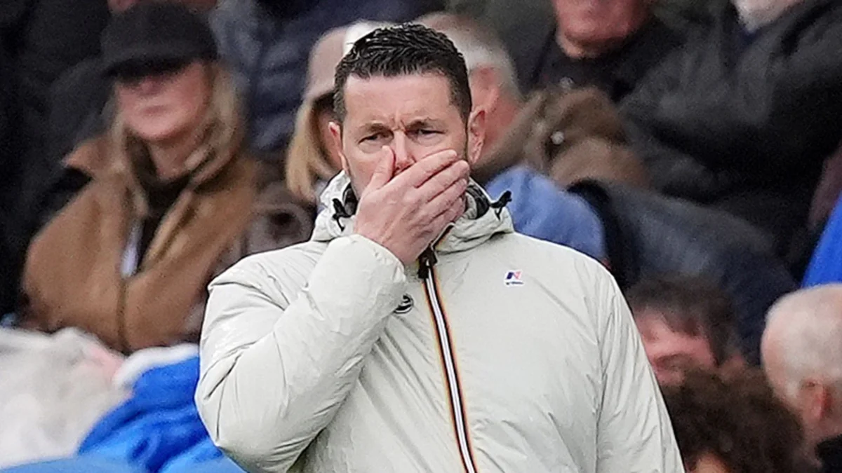 Sage Faces Mounting Pressure at Crystal Palace After Heavy Defeat