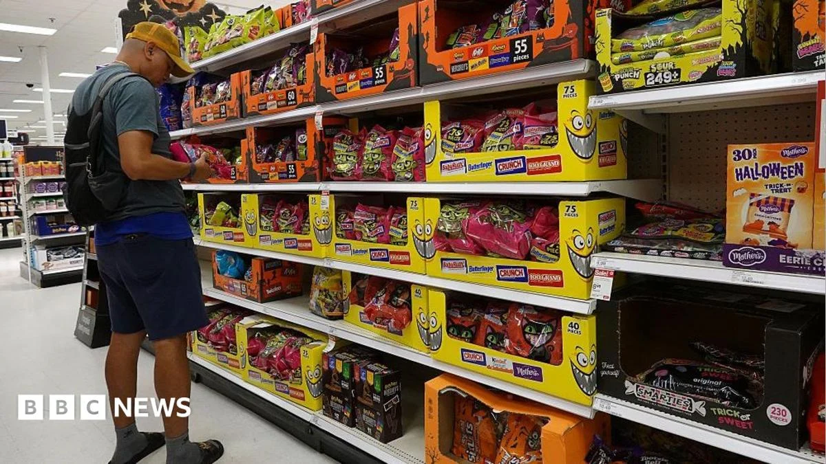 Halloween Candy Prices Soar, Shoppers Seek Deals