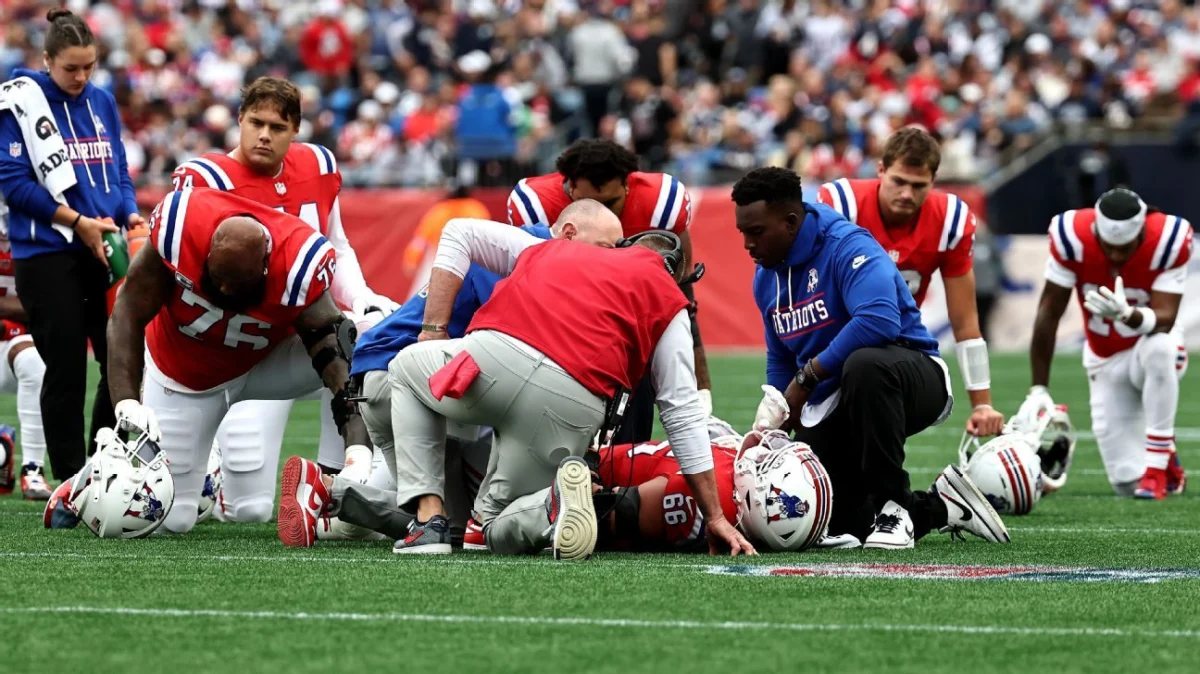 Patriots’ Will Campbell Out with MCL Sprain, Miss Game Action