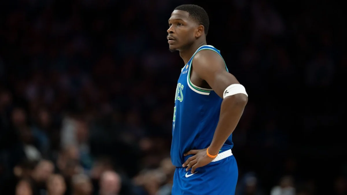 Timberwolves’ Edwards to Undergo Knee Procedure, Miss Up to 2 Months