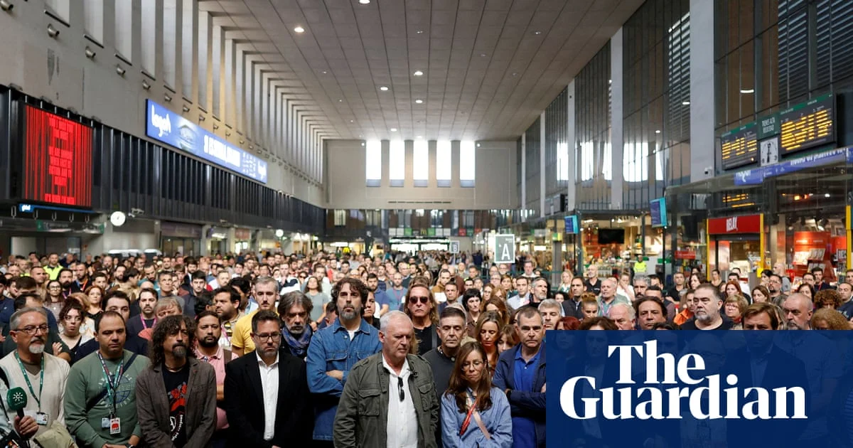 Spain mourns as train crash search continues for victims