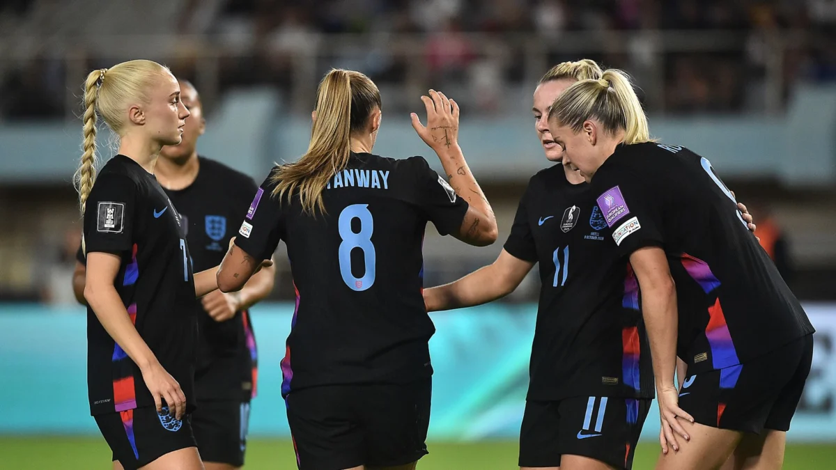 Stanway Scores to Put England Lionesses Ahead vs Greece