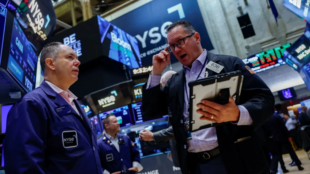 Stock Futures Flat as Investors React to Higher Yields and Weaker Jobs Data